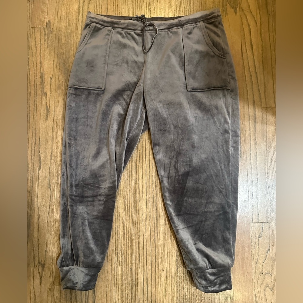 House of Harlow 1960 Nicole Richie Gray Velour Joggers-Size XL